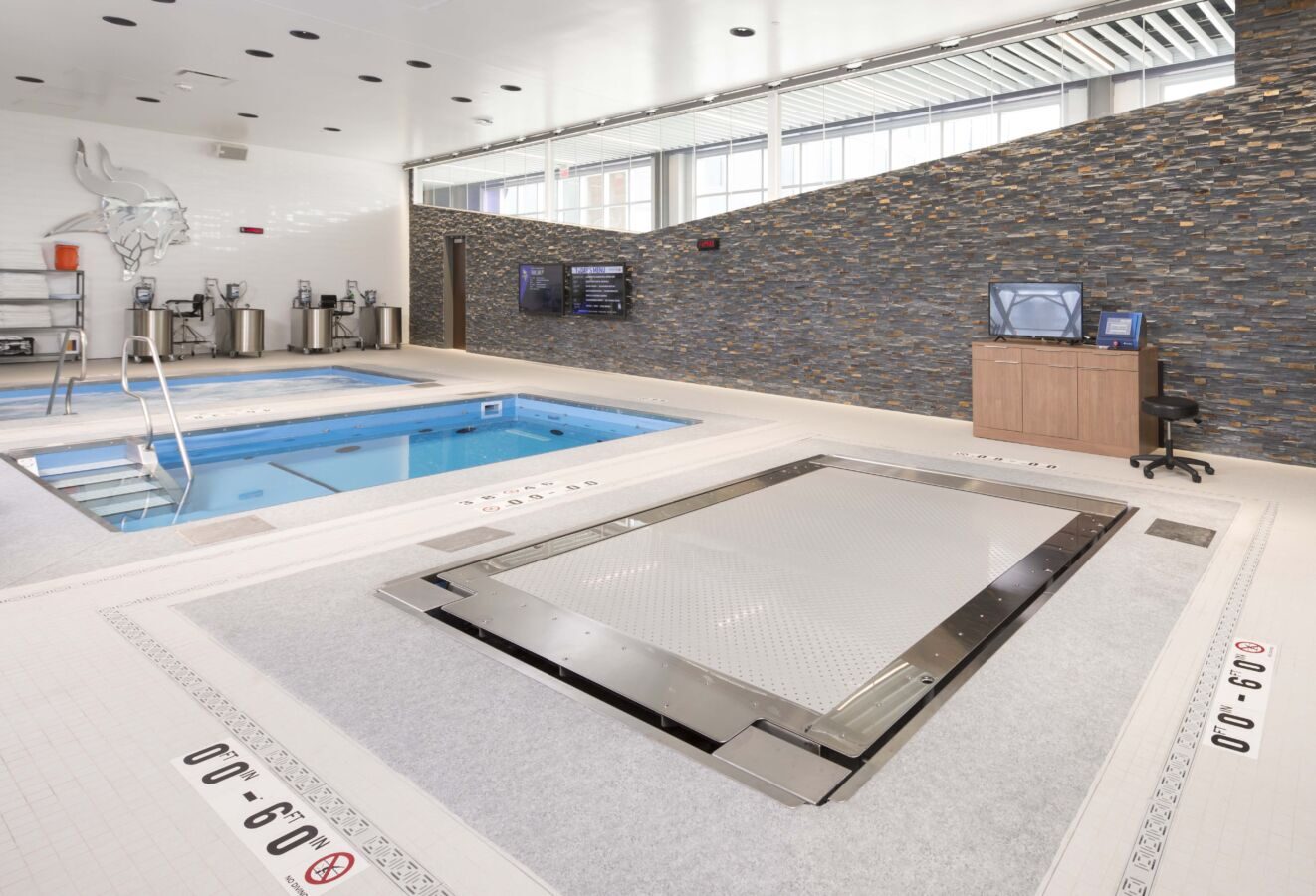 HydroWorx Rejuvenate Plunge and 2000 Series pools